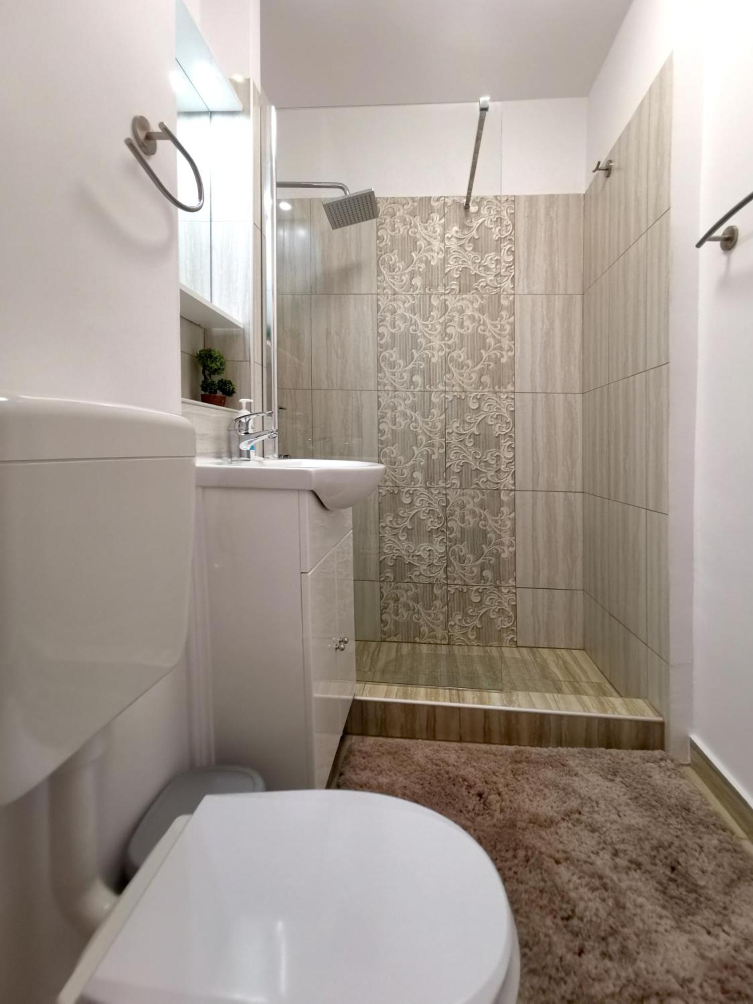 Aldira Studio Arena Nationala Bukarest Exteriör bild